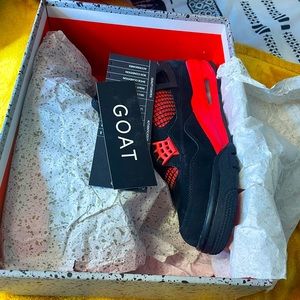 Red thunder retro 4s 8.5 Mens.